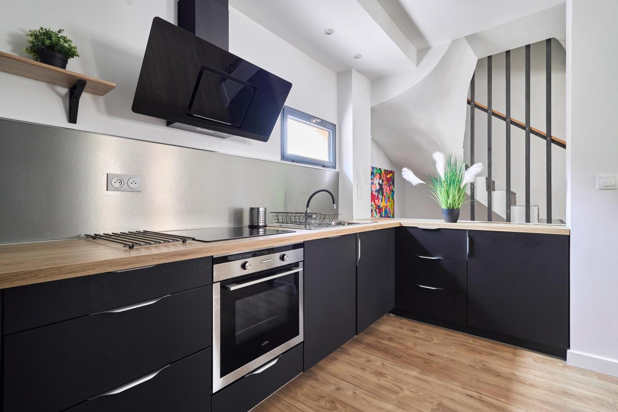 ריימס Mm Suites Town House Terrasse מראה חיצוני תמונה